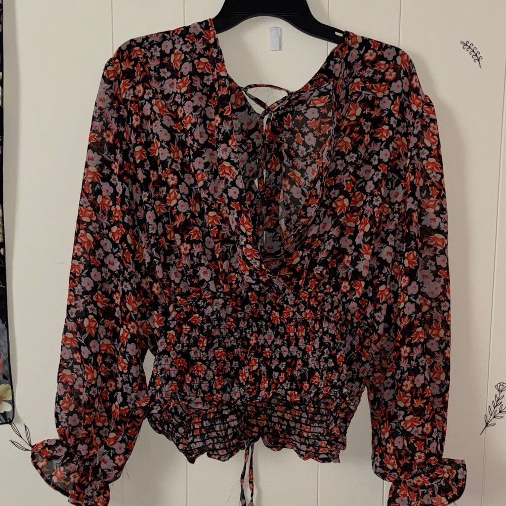 Elegant Floral V-Neck Blouse